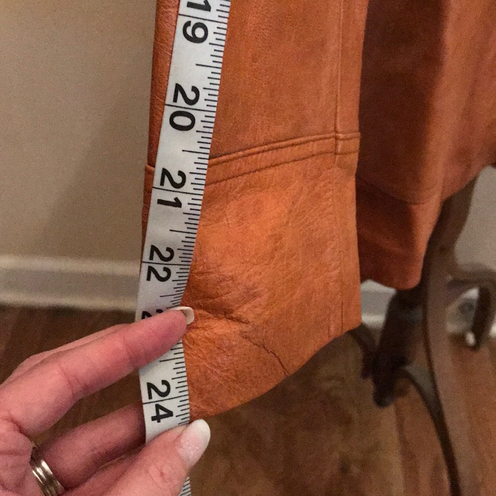 Leather Jacket - Picture 3 of 6